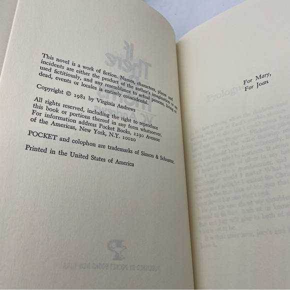 Lot of 3 V.C.Andrews novels. - Picture 10 of 14